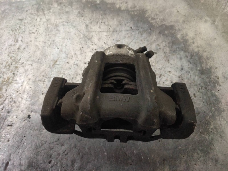 Recambio de pinza freno delantera derecha para bmw serie 1 lim. (f20) 116d referencia OEM IAM   