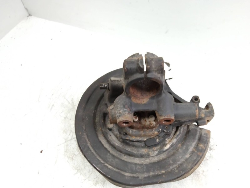 Recambio de mangueta trasera derecha para chrysler vision (lh) 3.5 cat referencia OEM IAM   