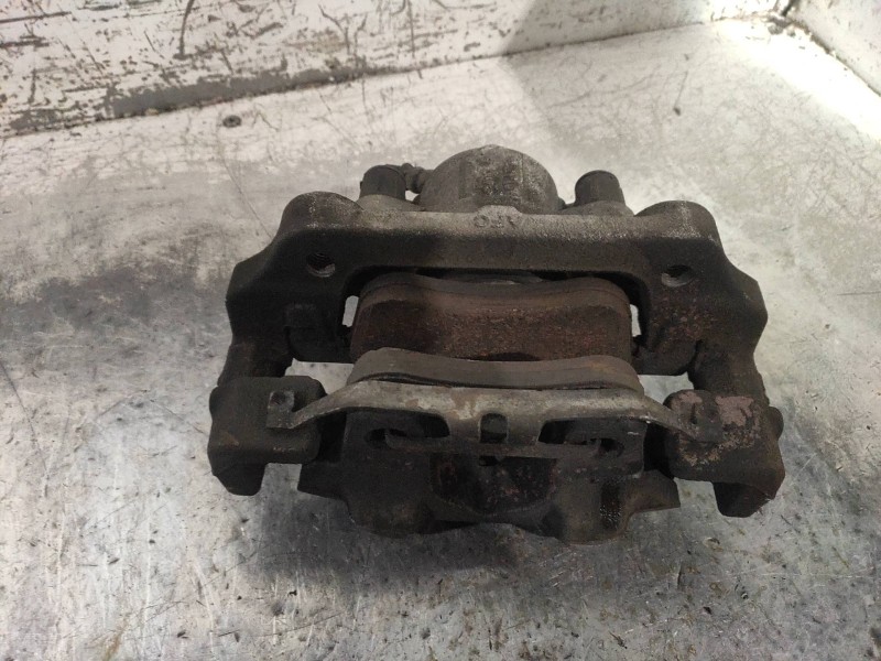 Recambio de pinza freno delantera derecha para bmw serie 1 lim. (f20) 116d referencia OEM IAM   