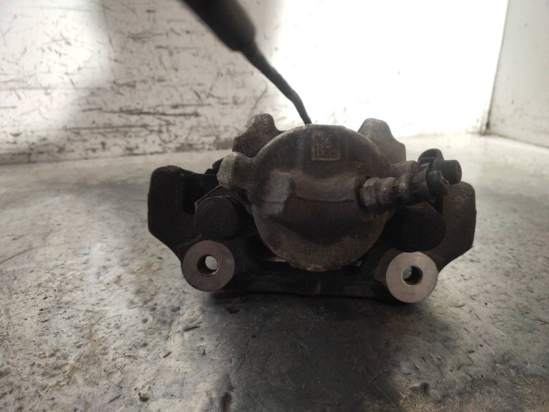 Recambio de pinza freno delantera izquierda para bmw serie 1 lim. (f20) 116d referencia OEM IAM   