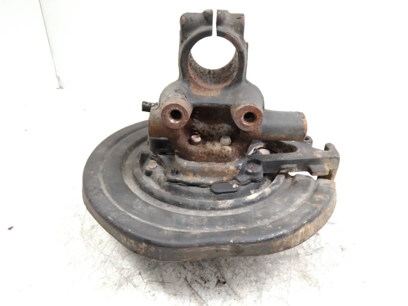 Recambio de mangueta trasera derecha para chrysler vision (lh) 3.5 cat referencia OEM IAM   