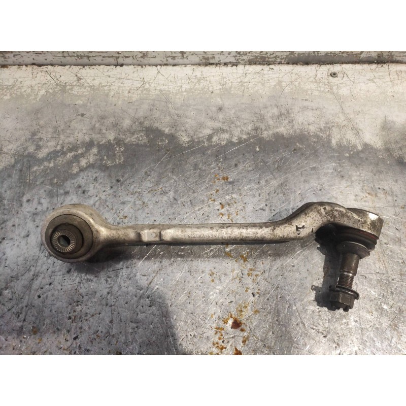 Recambio de brazo suspension superior delantero izquierdo para bmw serie 1 lim. (f20) 116d referencia OEM IAM 685299101  