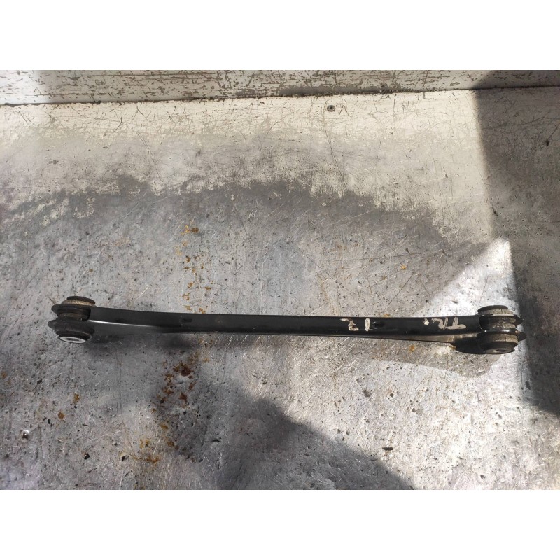 Recambio de brazo suspension superior trasero izquierdo para bmw serie 1 lim. (f20) 116d referencia OEM IAM 679253304  