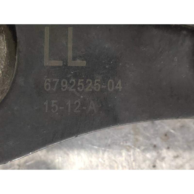 Recambio de brazo suspension superior trasero izquierdo para bmw serie 1 lim. (f20) 116d referencia OEM IAM 679252504  