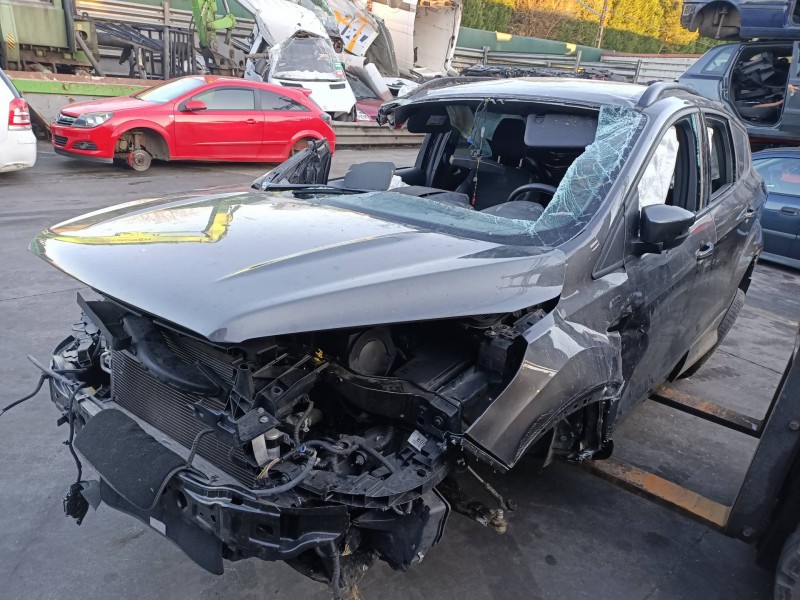 ford kuga (cbs) del año 2017