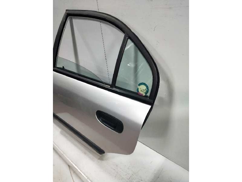 Recambio de puerta trasera izquierda para mitsubishi carisma berlina 5 (da0) 1900 di-d avance referencia OEM IAM   