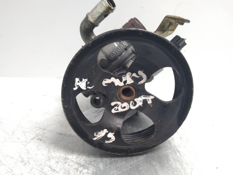 Recambio de bomba direccion para toyota avensis wagon (t25) 2.0 16v cat referencia OEM IAM   