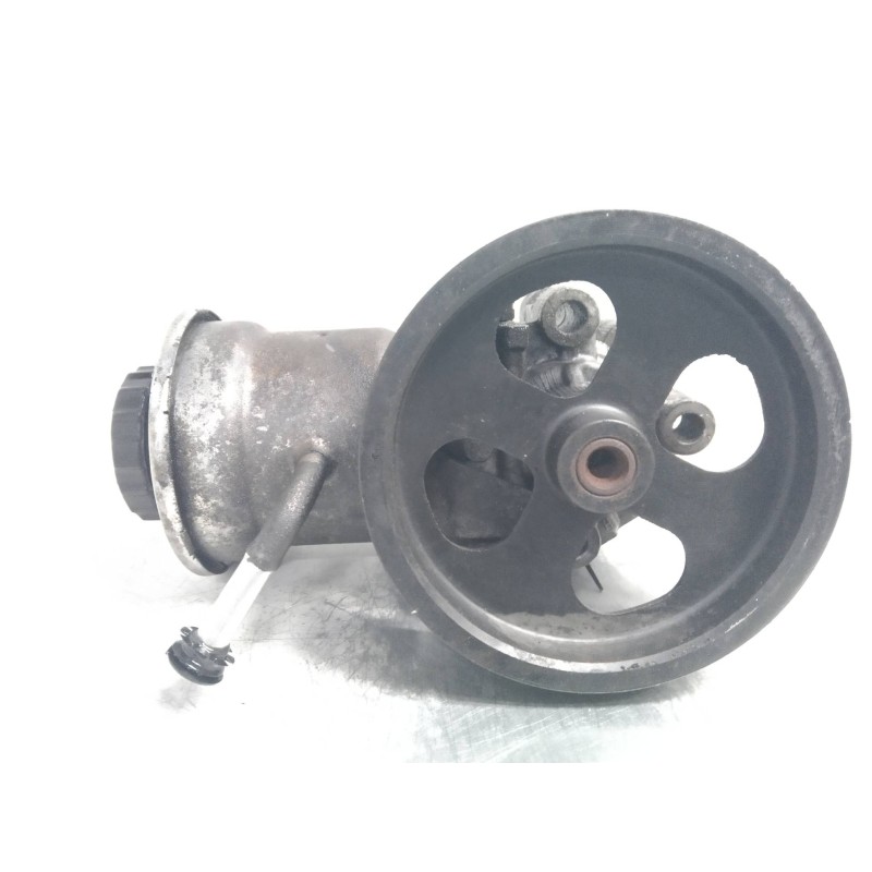 Recambio de bomba direccion para toyota avensis berlina (t25) 2.0 d4-d executive berlina (5-ptas.) referencia OEM IAM   