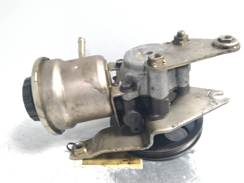 Recambio de bomba direccion para toyota corolla (e11) 1.6 16v referencia OEM IAM   