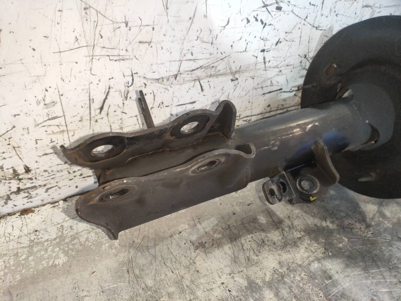 Recambio de amortiguador delantero derecho para hyundai ix20 gl classic referencia OEM IAM   