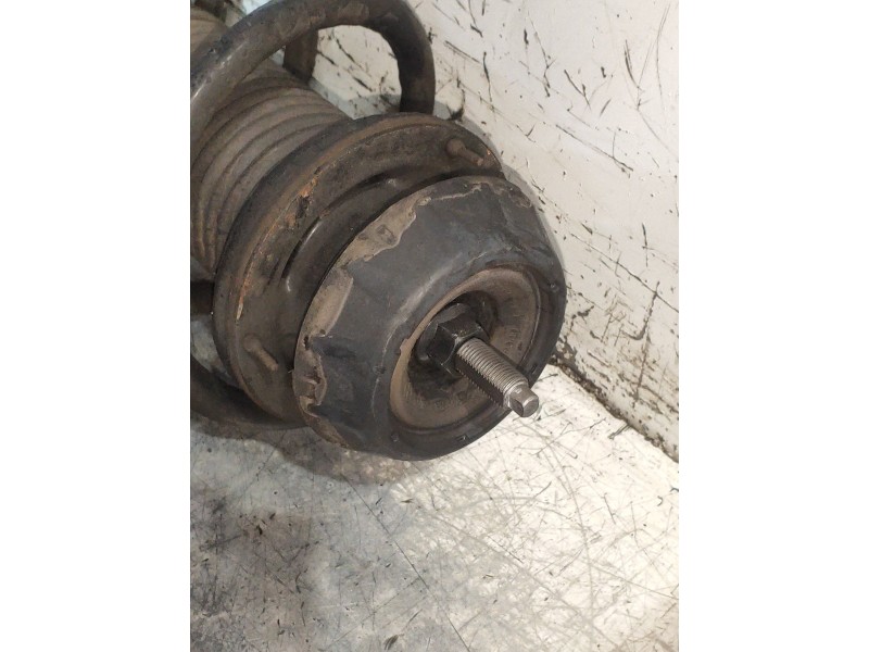Recambio de amortiguador delantero derecho para hyundai ix20 gl classic referencia OEM IAM   
