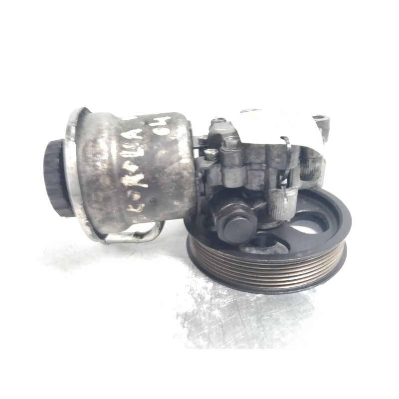 Recambio de bomba direccion para toyota corolla verso (r1) 2.2 turbodiesel cat referencia OEM IAM   