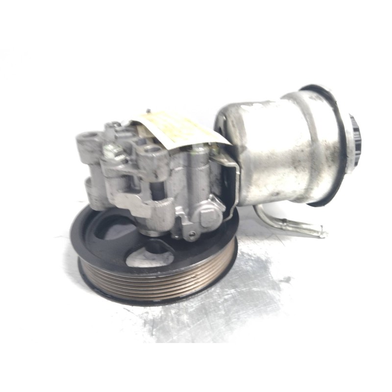 Recambio de bomba direccion para toyota corolla verso (r1) 2.2 turbodiesel cat referencia OEM IAM   