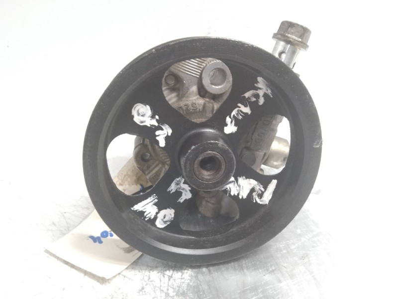 Recambio de bomba direccion para toyota rav 4 (a2) 2.0 turbodiesel cat referencia OEM IAM    Recambio de bomba direccion para toyota rav 4 (a2) 2.0 turbodiesel cat referencia OEM IAM