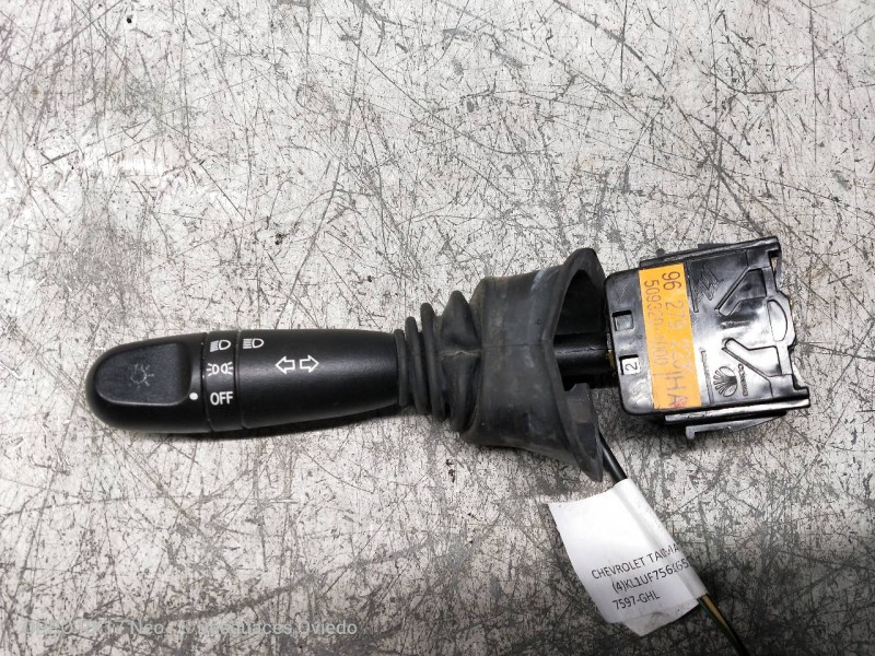 Recambio de mando luces para chevrolet tacuma se referencia OEM IAM 96279223 5093201000 