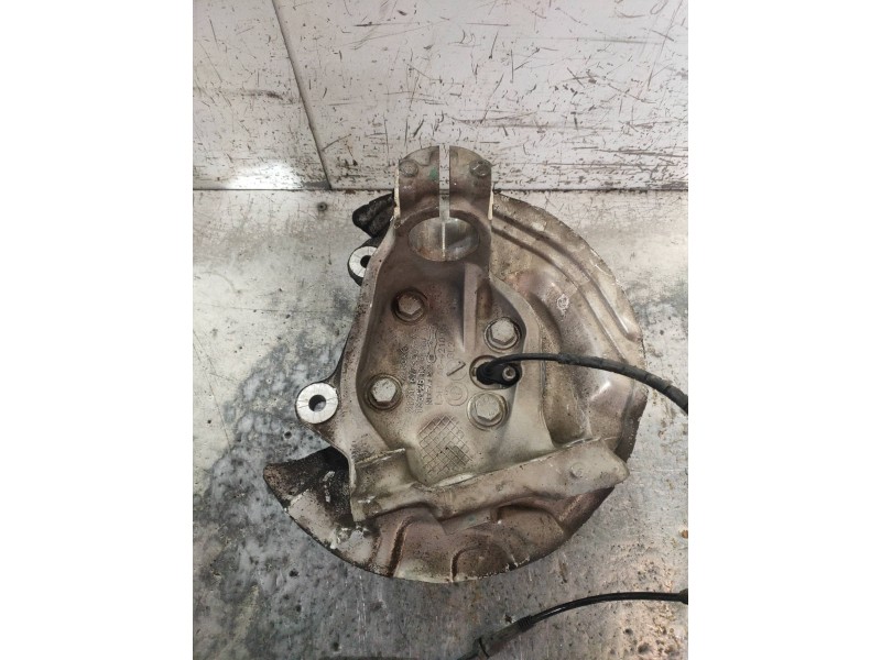 Recambio de mangueta delantera izquierda para bmw serie 3 berlina (e90) 318d referencia OEM IAM 3121677320903  