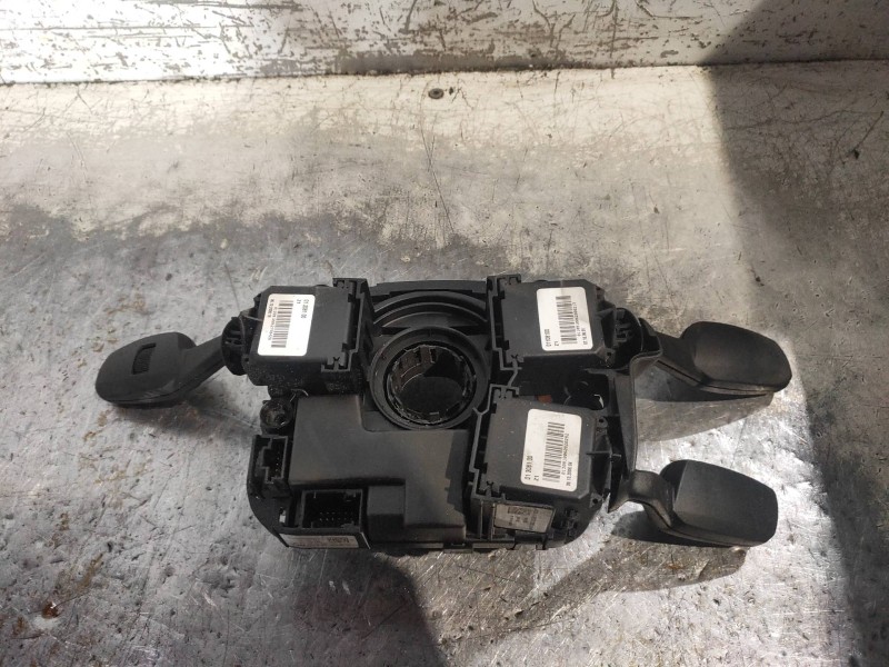 Recambio de mando luces para bmw serie 3 berlina (e90) 318d referencia OEM IAM 912189201  