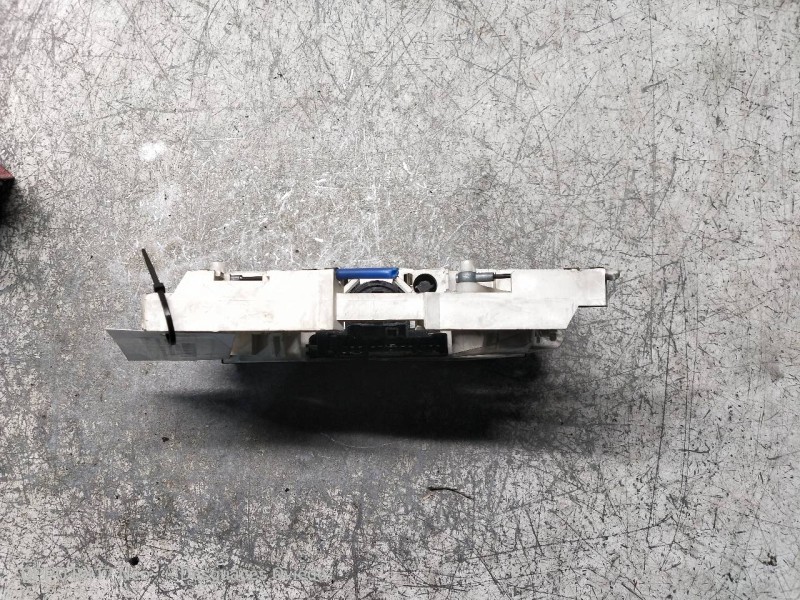 Recambio de mando calefaccion / aire acondicionado para mitsubishi space wagon (n80/n90) 2,4 glx referencia OEM IAM   