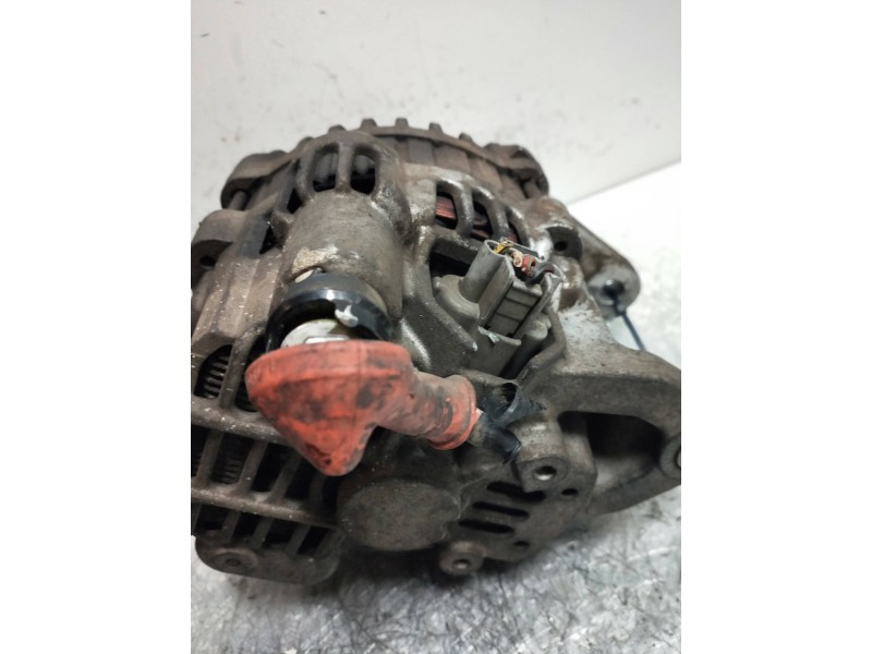 Recambio de alternador para mitsubishi space wagon (n80/n90) 2,4 glx referencia OEM IAM MD358607 MITSUBISHI 24GDI