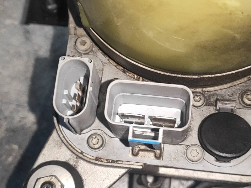 Recambio de bomba direccion para volvo s40 berlina 1.8 kinetic referencia OEM IAM 4N513K514DJ  