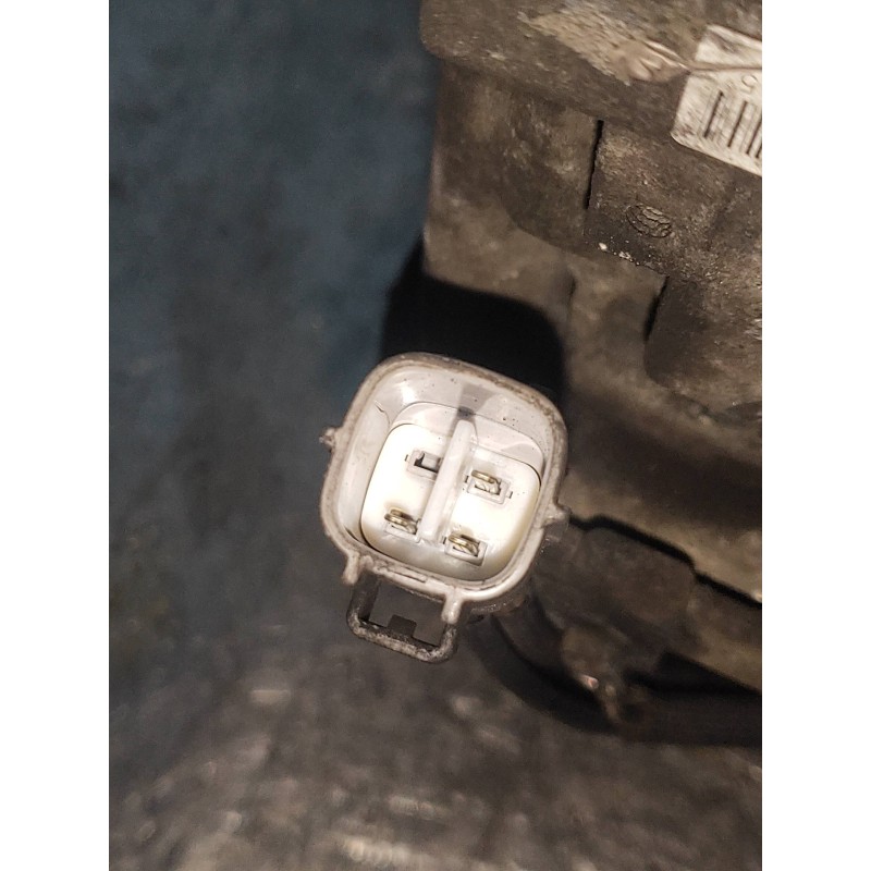 Recambio de compresor aire acondicionado para toyota yaris (ksp9/scp9/nlp9) básico referencia OEM IAM 4472206532 11E02755 SCSA06