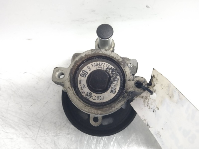 Recambio de bomba direccion para volkswagen new beetle (9c1/1c1) 2.0 referencia OEM IAM   