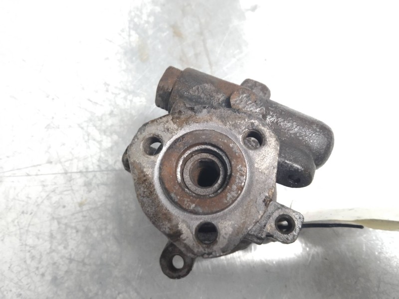 Recambio de bomba direccion para volkswagen passat variant (3a5) davos referencia OEM IAM   