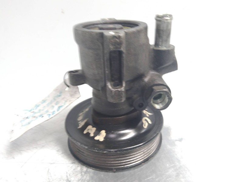 Recambio de bomba direccion para volkswagen polo berlina (6n1) 1.3 referencia OEM IAM   