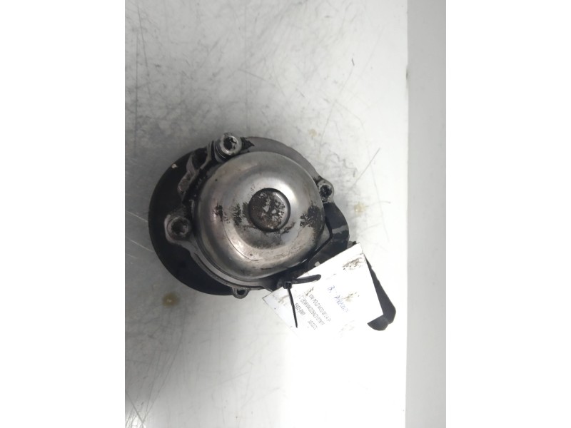 Recambio de bomba direccion para volkswagen polo berlina (6n2) conceptline referencia OEM IAM   