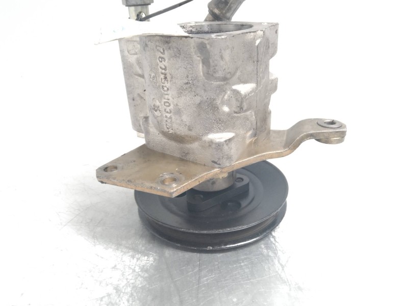 Recambio de bomba direccion para volkswagen santana (327) cx referencia OEM IAM 7671955140  