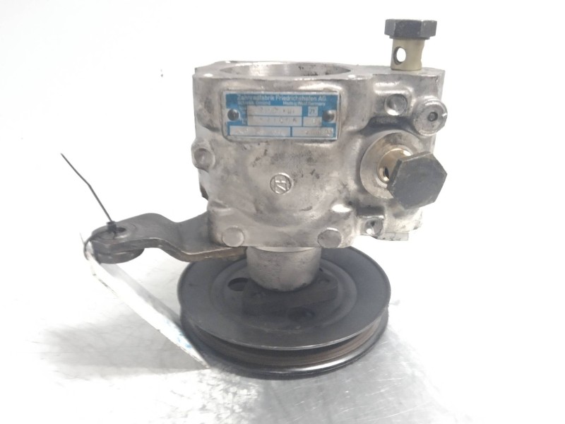 Recambio de bomba direccion para volkswagen santana (327) lx referencia OEM IAM 7671955140  