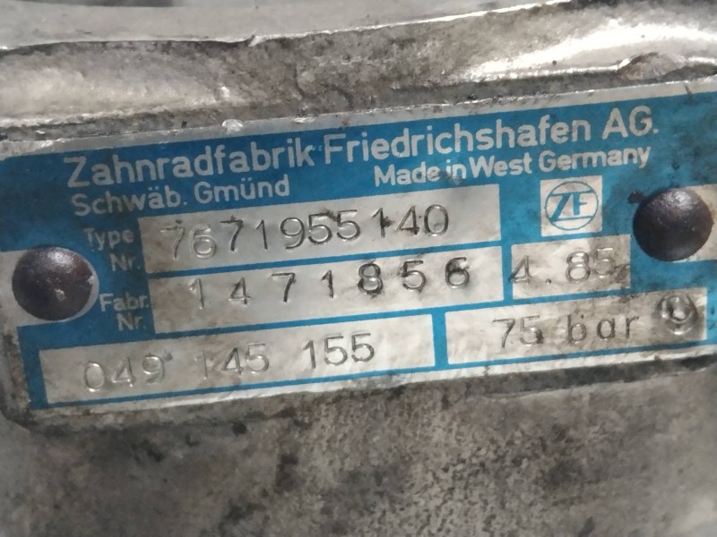Recambio de bomba direccion para volkswagen santana (327) lx referencia OEM IAM 7671955140  