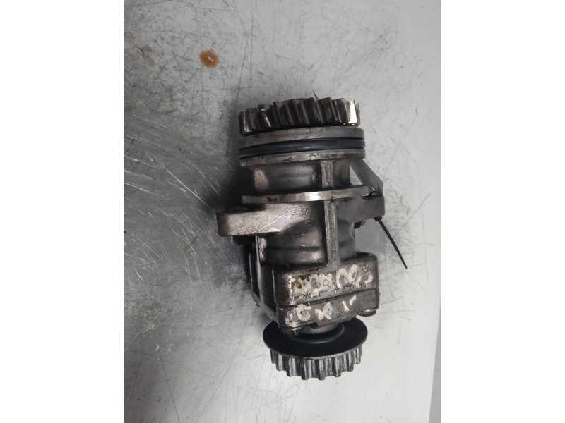 Recambio de bomba direccion para volkswagen touareg (7la) tdi r5 referencia OEM IAM   