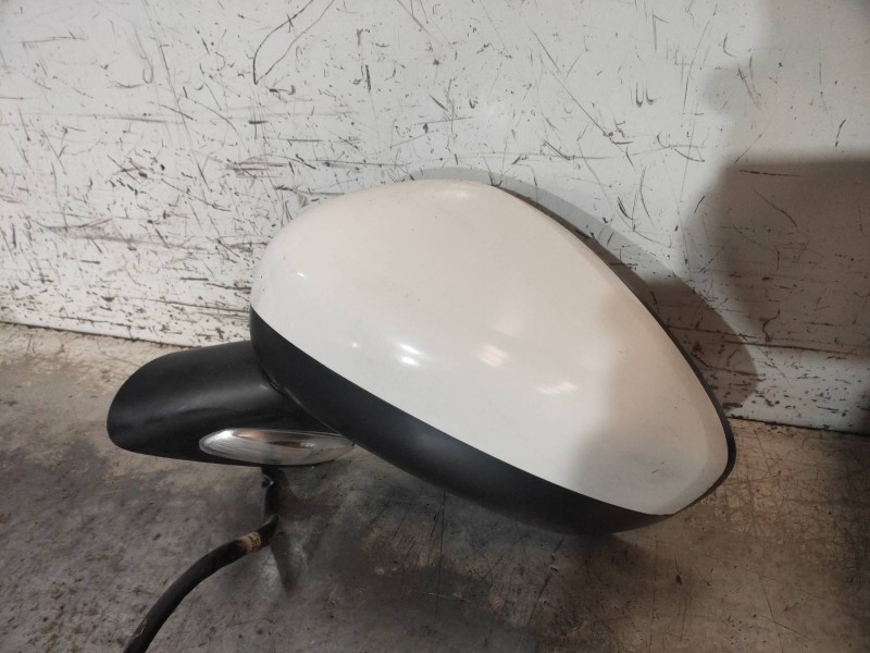 Recambio de retrovisor izquierdo para citroen c3 exclusive referencia OEM IAM   ELECTRICO