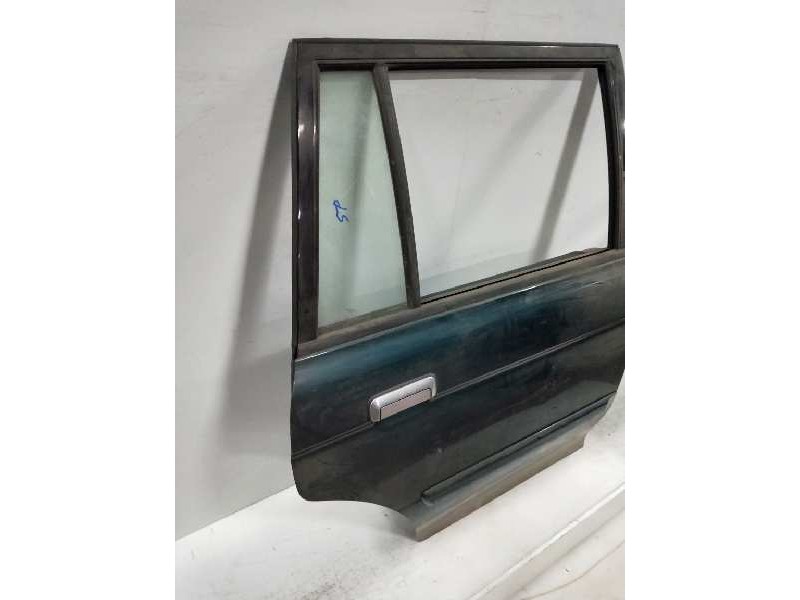 Recambio de puerta trasera derecha para mitsubishi montero sport (k90) 2.5 td cat referencia OEM IAM   