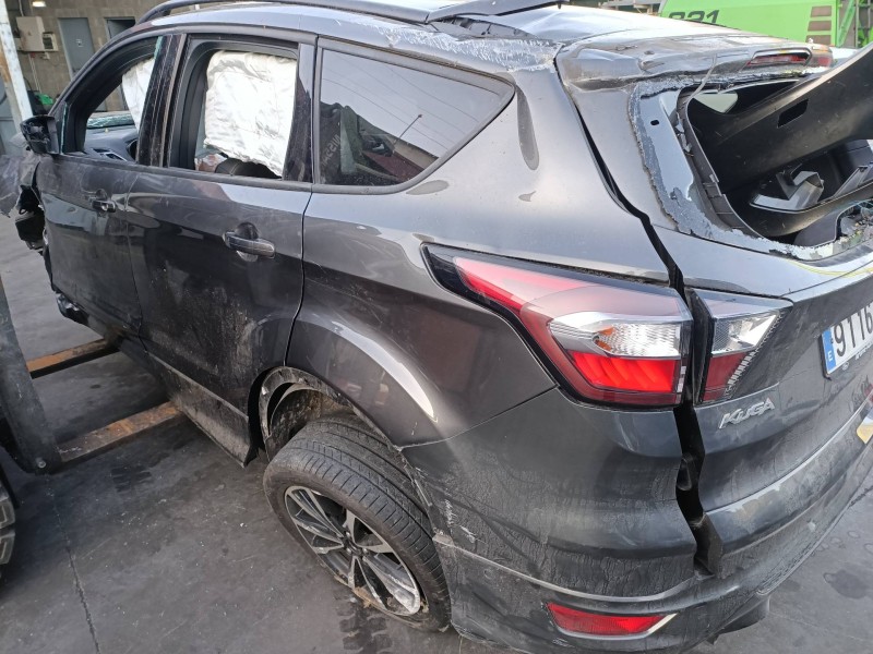 ford kuga (cbs) del año 2017