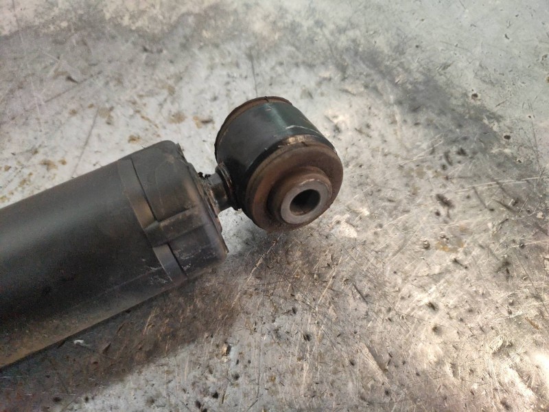 Recambio de amortiguador trasero izquierdo para citroen c3 exclusive referencia OEM IAM 9685479780  