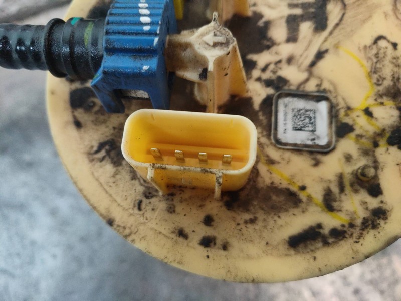 Recambio de bomba combustible para ford ecosport titanium referencia OEM IAM FN159H307AD  