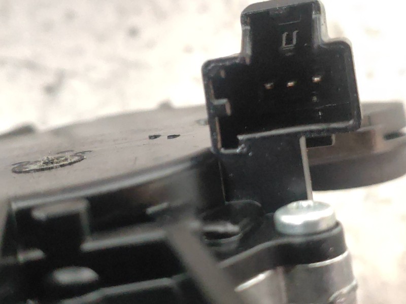 Recambio de motor limpia trasero para ford ecosport titanium referencia OEM IAM 0390201254 CN1517K441BB 