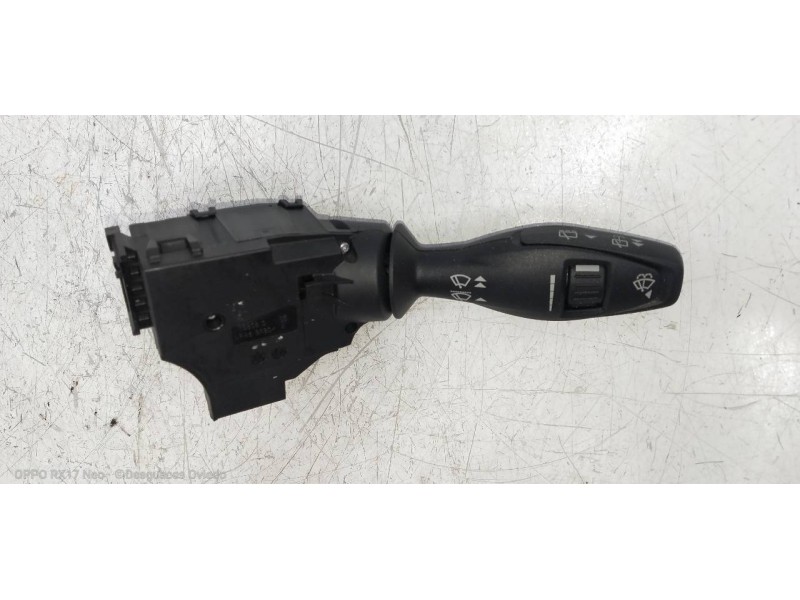 Recambio de mando limpia para ford fiesta (ccn) trend referencia OEM IAM 8A6T17A553AC  