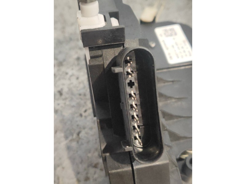 Recambio de motor cierre centralizado delantero izquierdo para ford ecosport titanium referencia OEM IAM CN15A219A65GD  