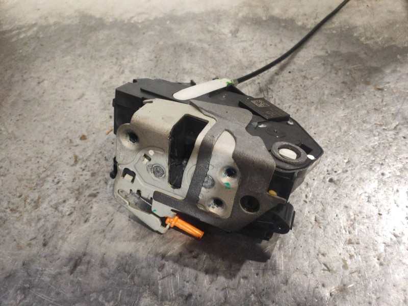 Recambio de motor cierre centralizado trasero derecho para ford ecosport titanium referencia OEM IAM CN15A264A26DD  