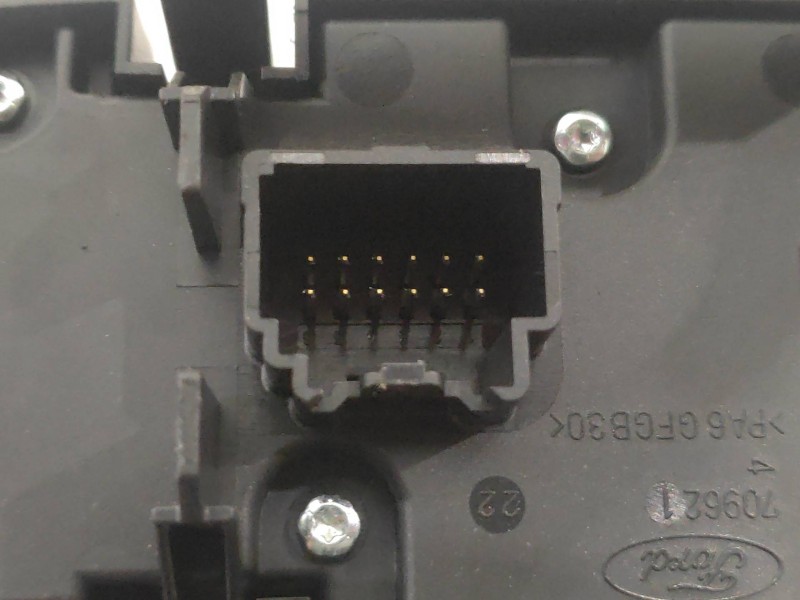 Recambio de mando luces para ford ecosport titanium referencia OEM IAM C1BT13A024AB  