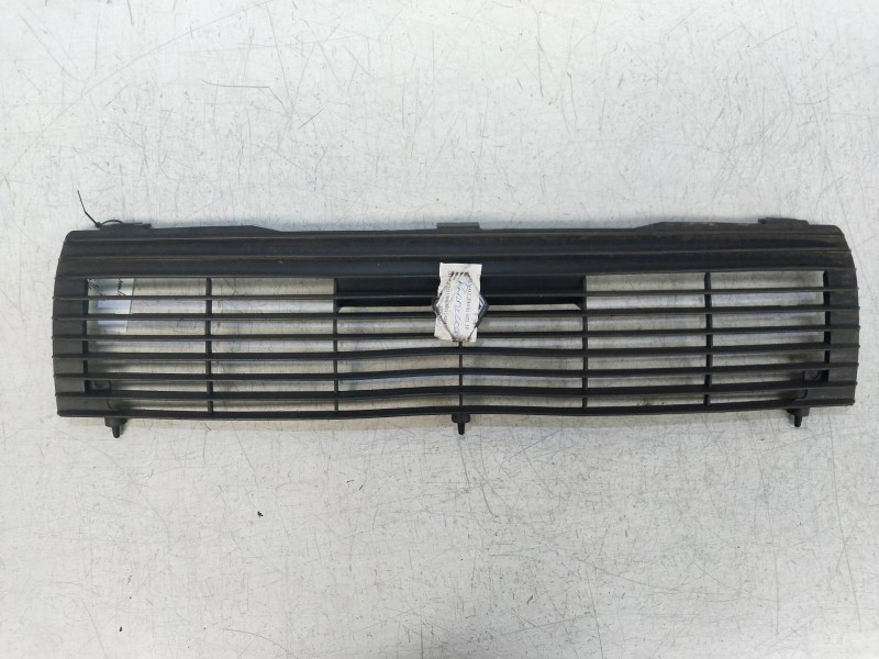 Recambio de rejilla delantera para renault 14 gtl referencia OEM IAM   