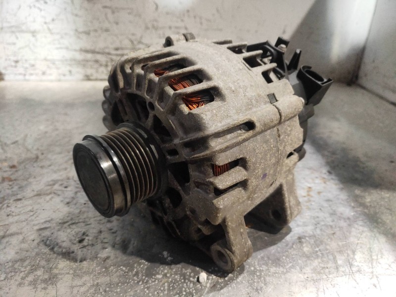 Recambio de alternador para ford ecosport titanium referencia OEM IAM AV6N10300GC 215097425 TG15C183