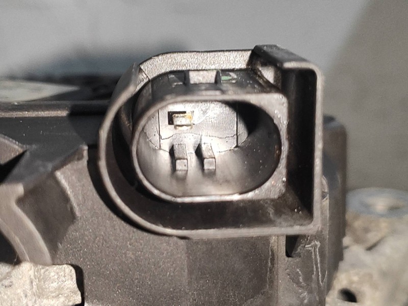 Recambio de alternador para ford ecosport titanium referencia OEM IAM AV6N10300GC 215097425 TG15C183