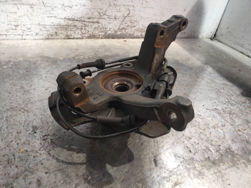 Recambio de mangueta delantera derecha para ford ka (ccu) titanium+ referencia OEM IAM   