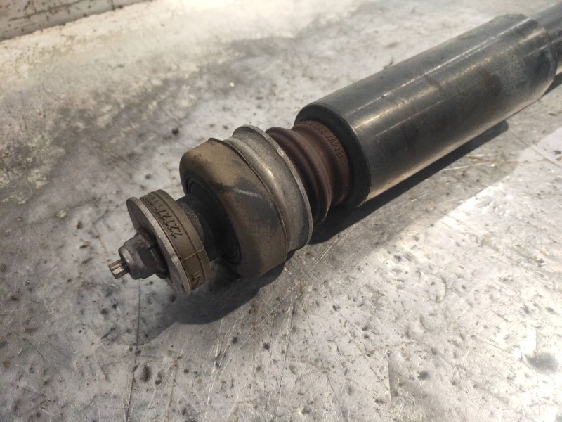 Recambio de amortiguador trasero derecho para bmw x1 (e84) xdrive 18d referencia OEM IAM 33526855243  