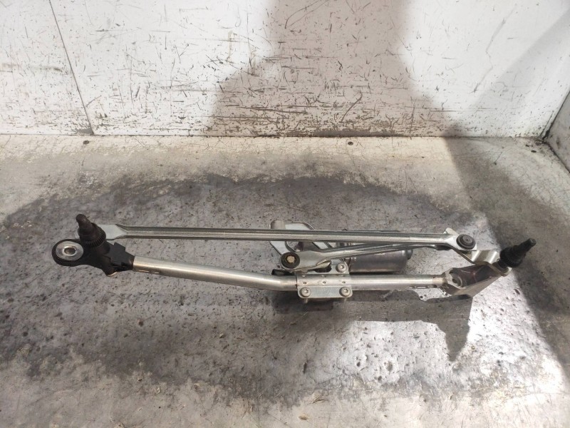 Recambio de motor limpia delantero para bmw x1 (e84) xdrive 18d referencia OEM IAM 299246501 W14109 