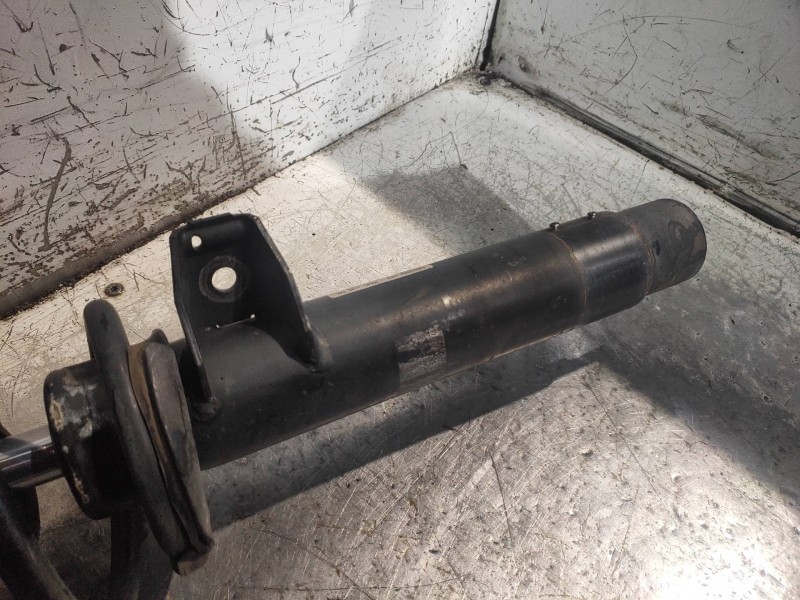Recambio de amortiguador delantero izquierdo para bmw x1 (e84) xdrive 18d referencia OEM IAM 31316851335  